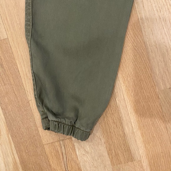 NWOT Jessica Simpson army green jogger pants. Size 24 - Picture 3 of 8